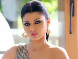 هيفا وهبي من أجمل 10 نساء في العالم.. من سبقها؟