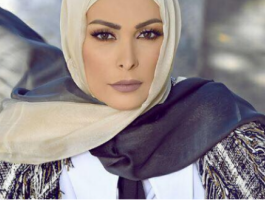 الفنانة المُعتزلة أمل حجازي تُهدي متابعيها أنشودة 'رقّت عيناي شوقاً'