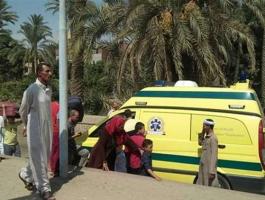 إصابة 6 أشخاص إثر انحراف قطار عن مساره بأسوان