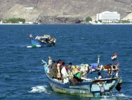 مقتل 42 لاجئاً صومالياً إثر هجوم استهدف مركباً قبالة اليمن.jpg
