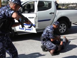 إلقاء القبض على 3 أشقاء متهمين بقضايا نصب واحتيال بجنين.jpg
