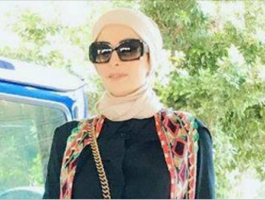 بالصورة : أمل حجازي تثير الجدل باطلالتها الجديدة بالحجاب!