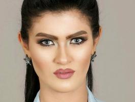 الفنانة اللبنانية ياسمينا المصري
