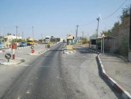 الاحتلال يُعيد فتح طريق رام الله الجلزون عقب إغلاقه أمس.jpg