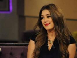 بالصورة: من هو الرجل الذي طالبت كندة علوش بإعدامه!؟