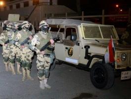 انتشار كثيف لوحدات الحيش المصري في ميادين القاهرة.jpg