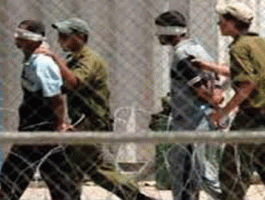 3 أسرى من قلقيلية يدخلون عامهم الـ23 في سجون الاحتلال
