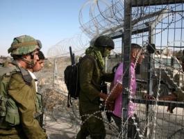 الاحتلال يعلن اعتقال 3 فلسطينيين تسللوا الى النقب
