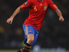 Andres Iniesta Scotland v Spain EURO 2012 fIFWkNPTj4vl.jpg