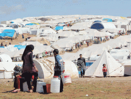 مخيمات السوريين