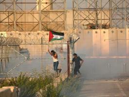 إصابات جراء قمع الاحتلال للمتظاهرين قرب جاجز بيت حانون شمالًا.jpg