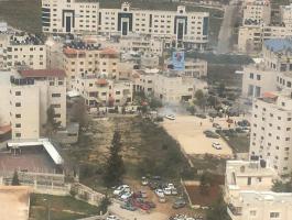 إصابات خلال قمع أجهزة السلطة لوقفة احتجاجية على محاكمة الشهيد ”الأعرج” بالبيرة