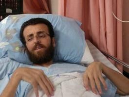  نقل الأسير المضرب محمد القيق من مستشفى سجن الرملة إلى معتقله
