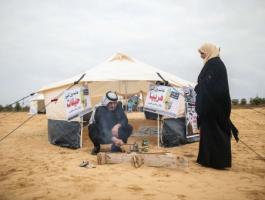 نقل خيام العودة إلى مناطق أكثر قرباً من السياج الحدودي لقطاع غزة