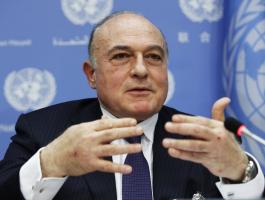  في إطار الحوار الاقتصادي 