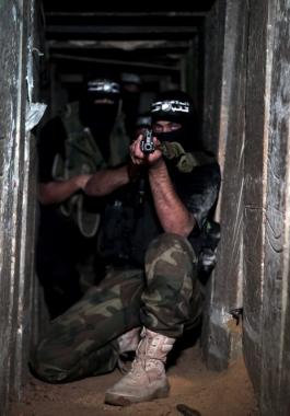 يديعوت: الحرب القادمة مع غزة تعتمد على الأنفاق تحت الأرض