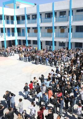 مدرسة أونروا.jpg