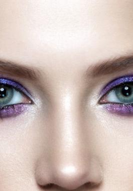 اليكى سيدتي: أبرز صيحاته  مُوضة مكياج العيون الأرجواني ينافس الأسود