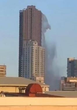 بالفيديو: بفعل الزلزال 