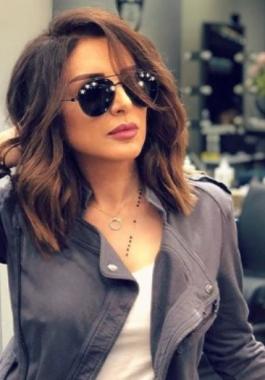 بالفيديو: والدة غنوة تعتذر للفنانة 