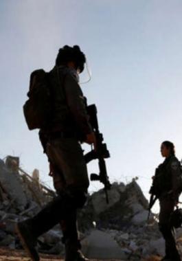 إصابة 3 جنود 