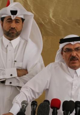 أول تعقيب من السفير 