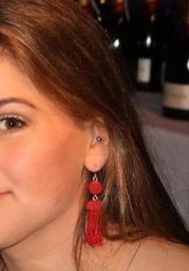 العثور على جثة ابنة مليونيرة بريطانية في حمام للسباحة