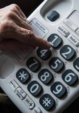 اليابان: اتصل بخدمة العملاء 24 ألف مرة.. و