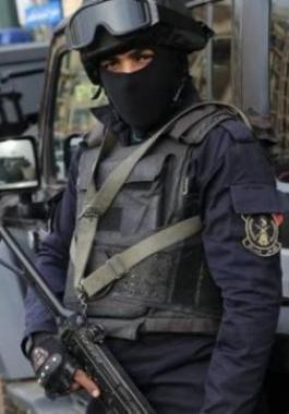 بالفيديووالصور: شرطة رام الله تلقي القبض على 