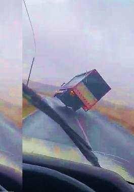 بالفيديو: هكذا فعلت العاصفة 