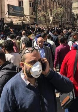تحذيرات: وباء 