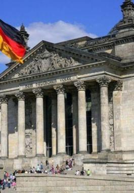 ألمانيا : تواجه تداعيات كورونا 