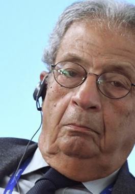 عمرو موسى