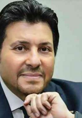 شاهدوا: هاني شاكر : الغناء للبصل أفضل من الغناء لـ 2020