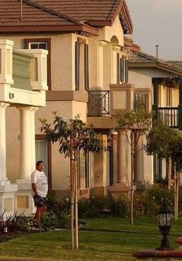 فجوة بين الرجال والنساء في ملكية المنازل