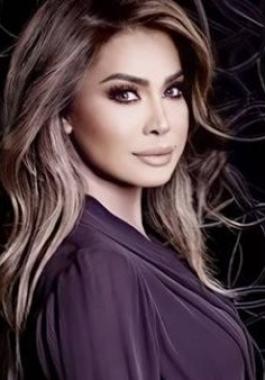 نوال الزغبي تتألق بالأسود في أحدث ظهور لها