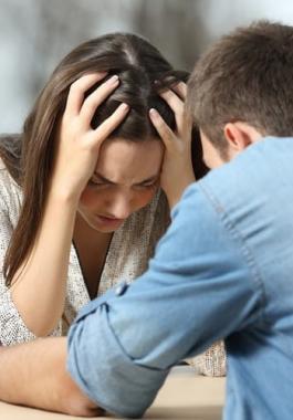 كيف تحافظين على زواجك في وقت الأزمات؟