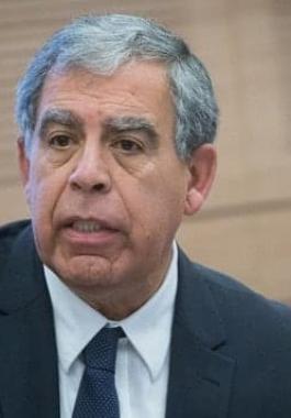 ميكي ليفي.jpg