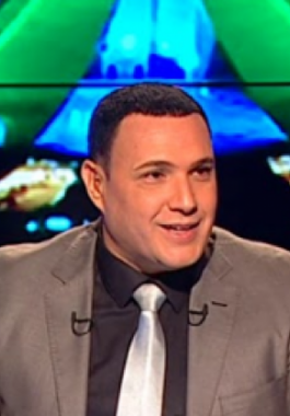 بعد وفاة الصحفي الجزائري كريم بوسالم .. من هو على ويكيبيديا