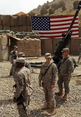 القوات الأمريكية.