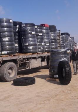 إدخال الكاوتشوك إلى غزة