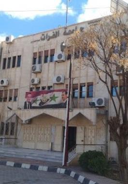 شاهد: فيديو دكتور جامعة الفرات يثير جدلا واسعا بسوريا