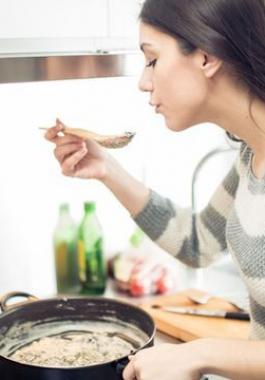 أخطاء شائعة في المطبخ يجب أن تتجنبيها