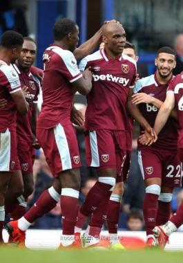 reuters_2021-10-17_2021-10-17t143610z_1810674995_up1ehah14k892_rtrmadp_3_soccer-england-eve-whu-report_reuters.jpg