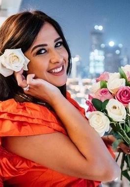 ياسمين عبد العزيز