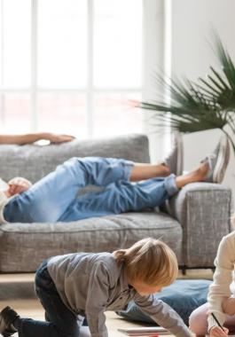 فيديو.. اليكِ سيدتي أخطاء شائعة فى أسلوب التعامل مع أبنائك عليكِ تجنبها