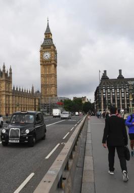 بريطانيا: تواجه 