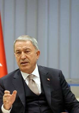 وزير الدفاع التركي