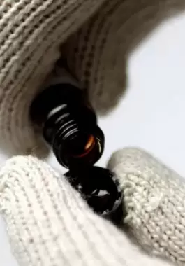 النفط يهبط وسط شكوك بفرض عقوبات على النفط الروسي