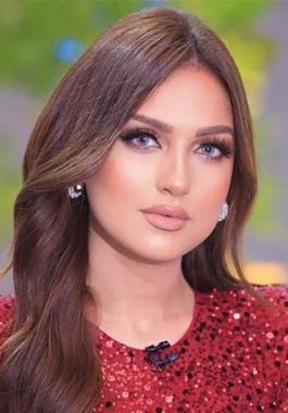 ياسمين عز